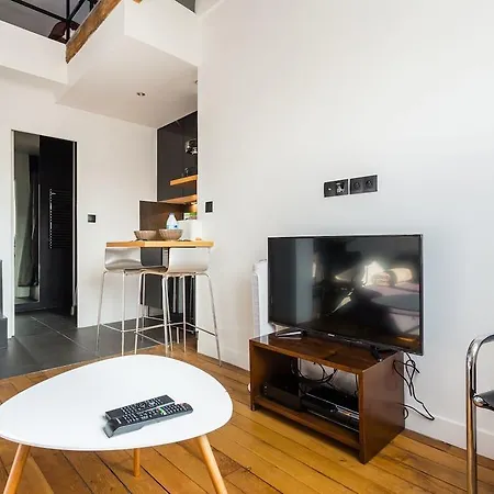 Apartment Cmg Courcelles *