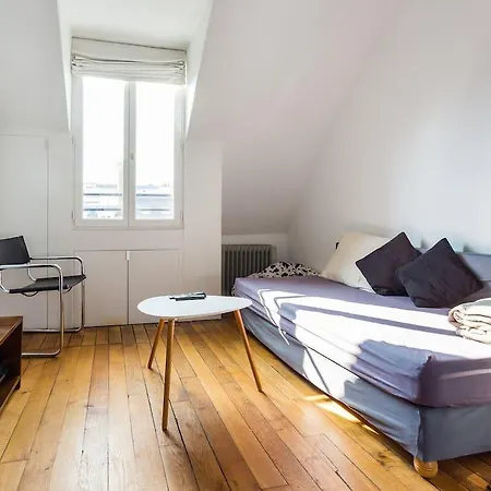 Apartment Cmg Courcelles